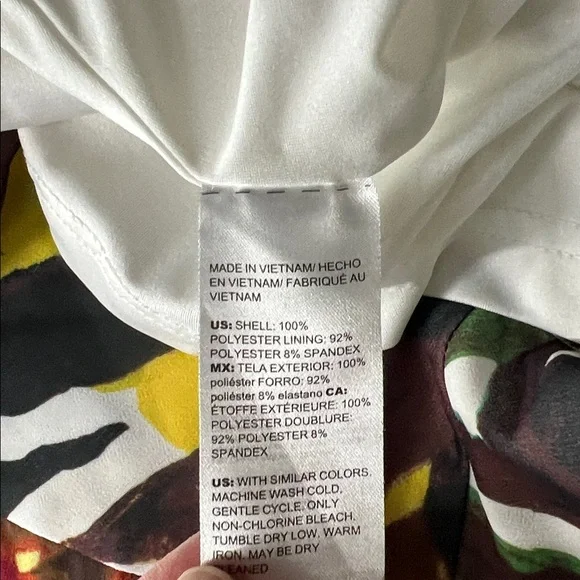 Chico’s lined skirt size 14 petite - Picture 7 of 7